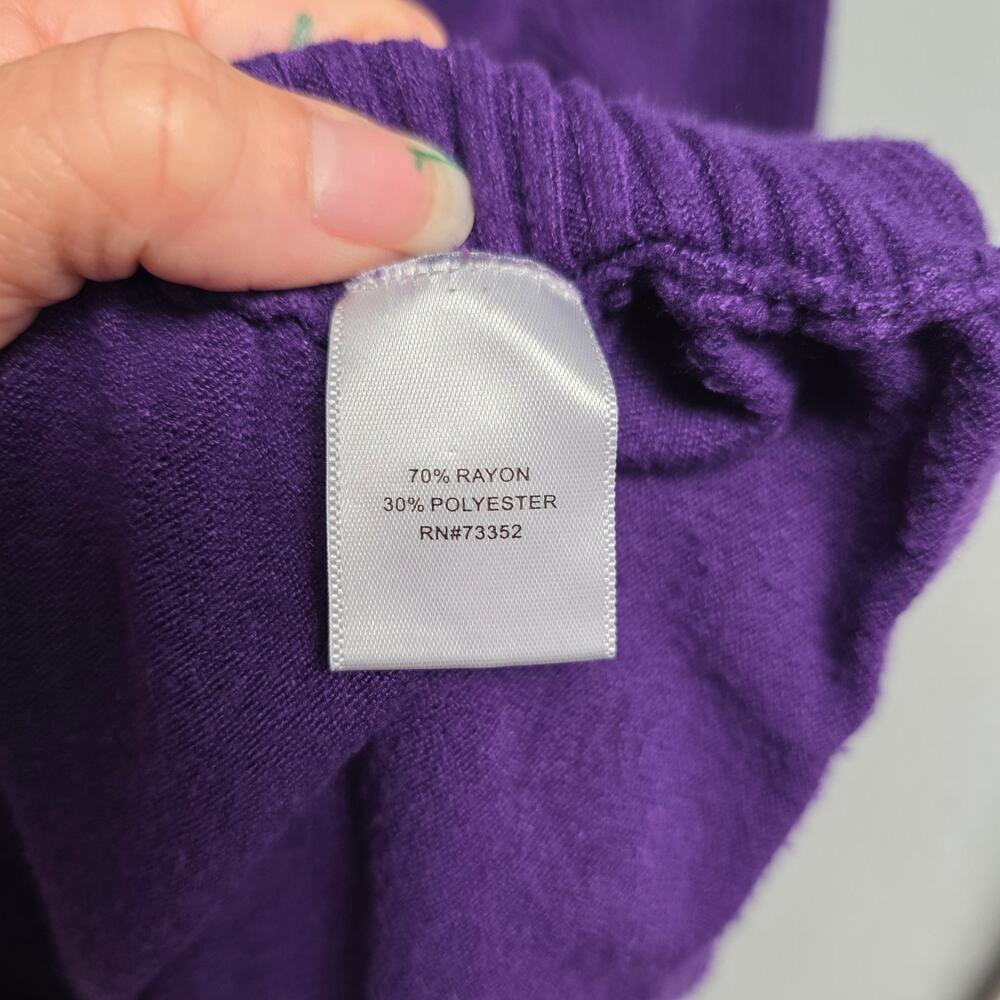 It's Our Time Purple Cowl Neckline Ruched Sides Sweater Size L - Picture 4 of 4